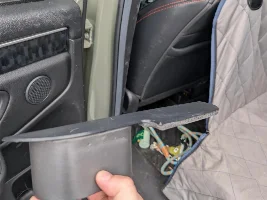 Rear Window Regulator Protectors for Dogs